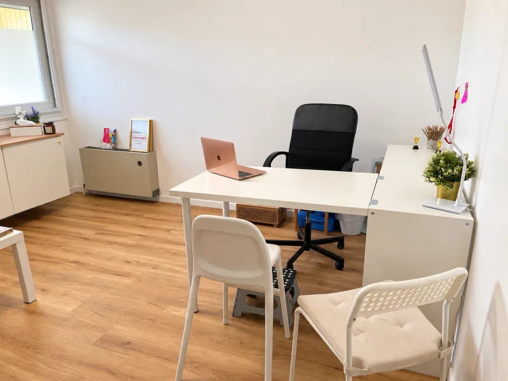 Bureau du cabinet Booste ton écriture à Bondoufle